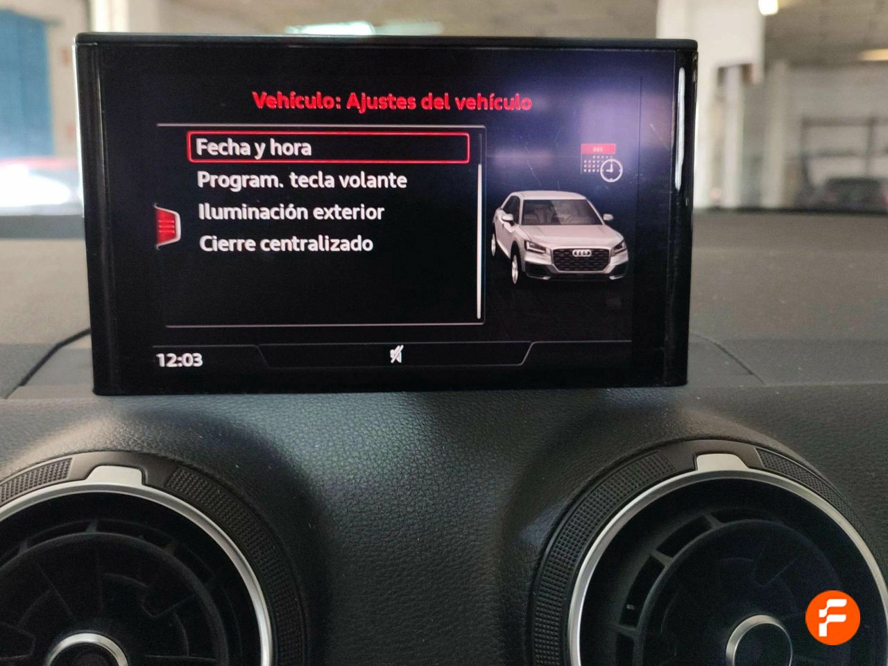 Foto Audi Q2 15