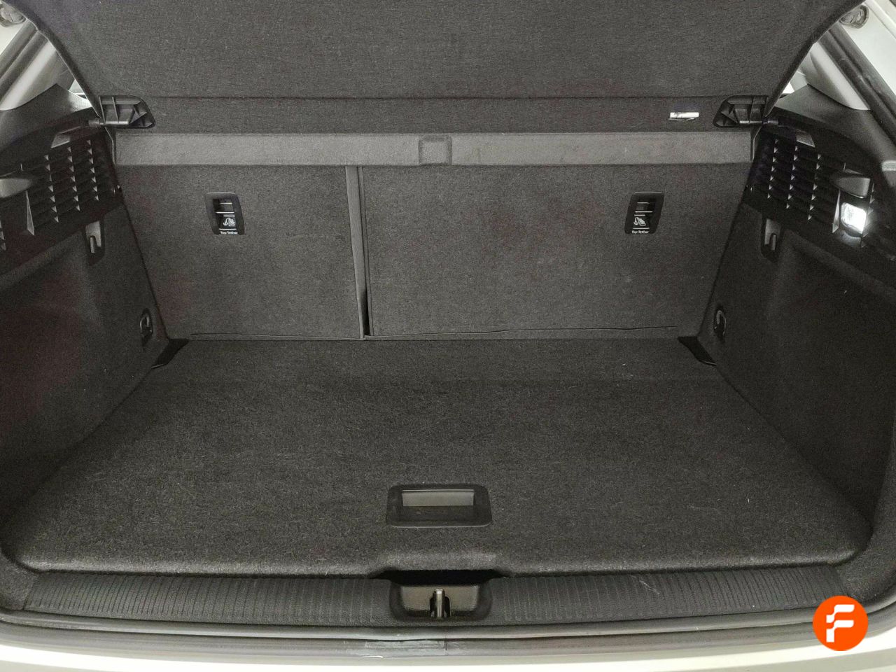 Foto Audi Q2 24