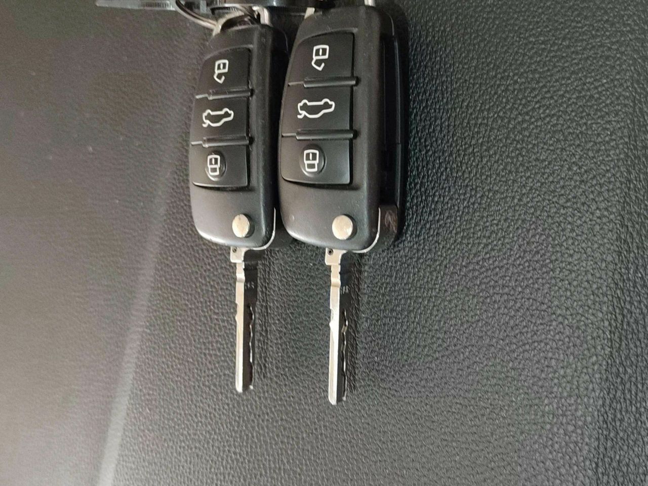 Foto Audi Q2 26