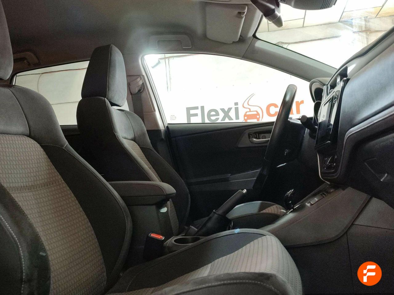 Foto Toyota Auris 23