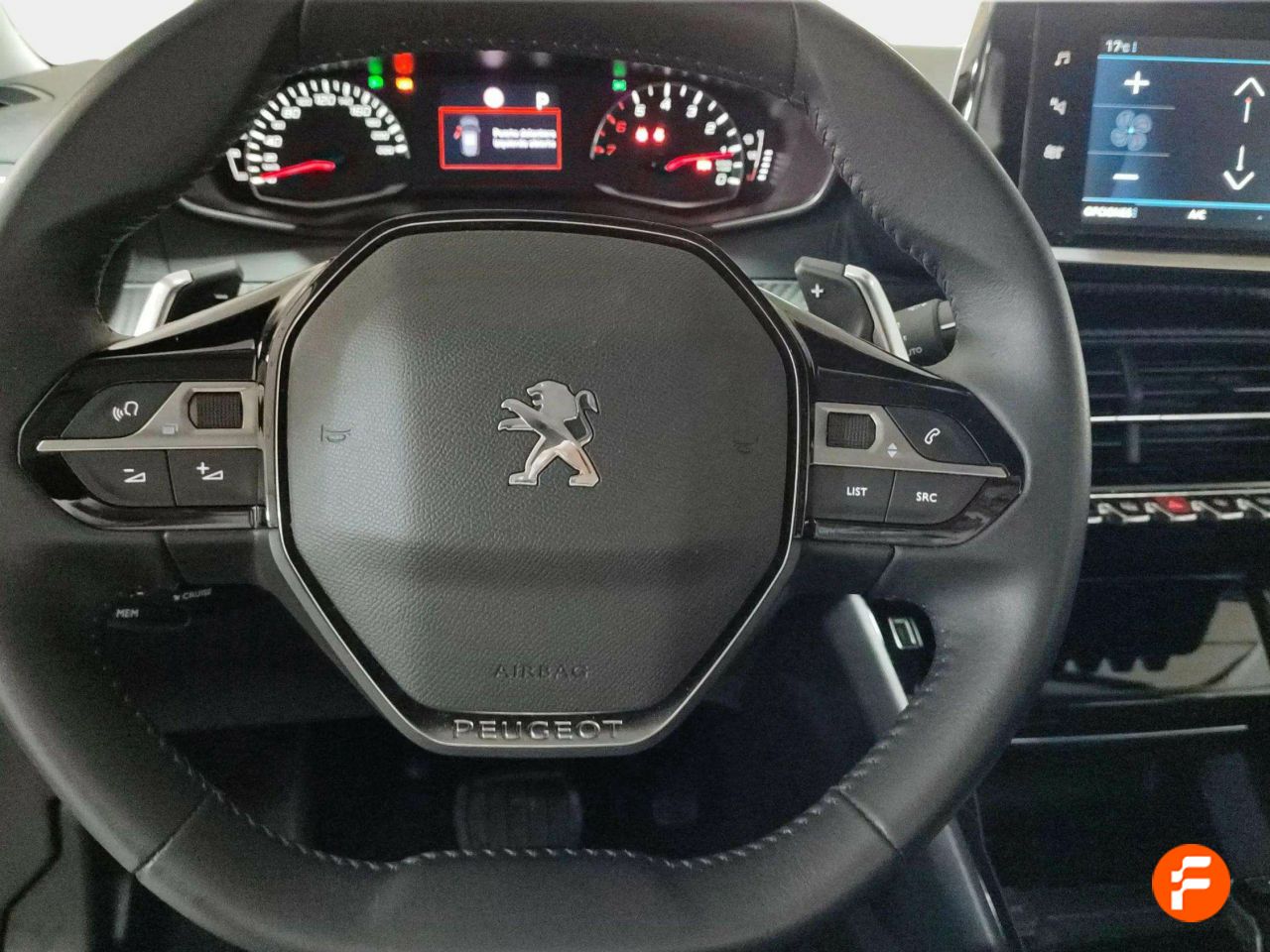 Foto Peugeot 2008 10