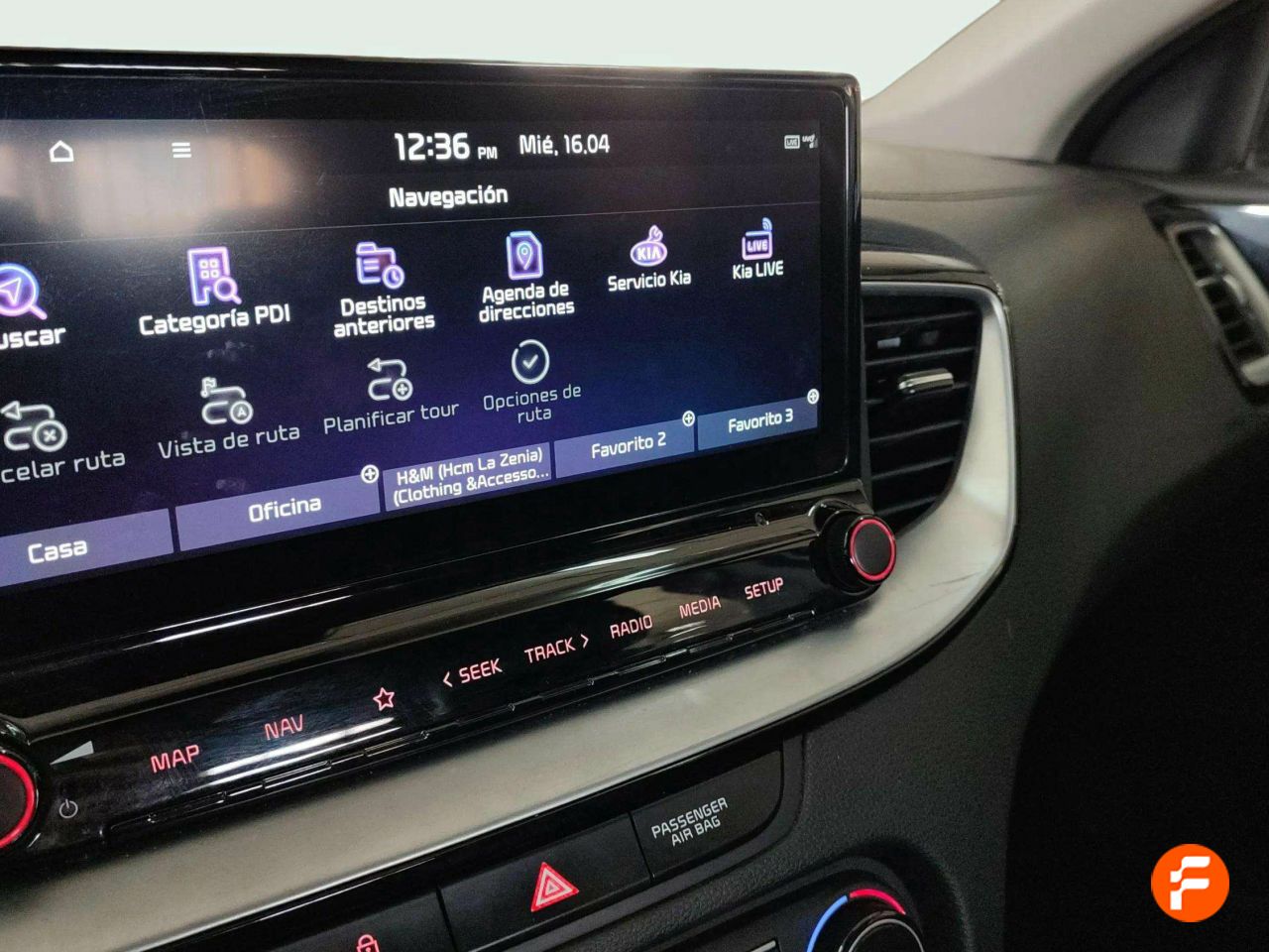 Foto Kia XCeed 13