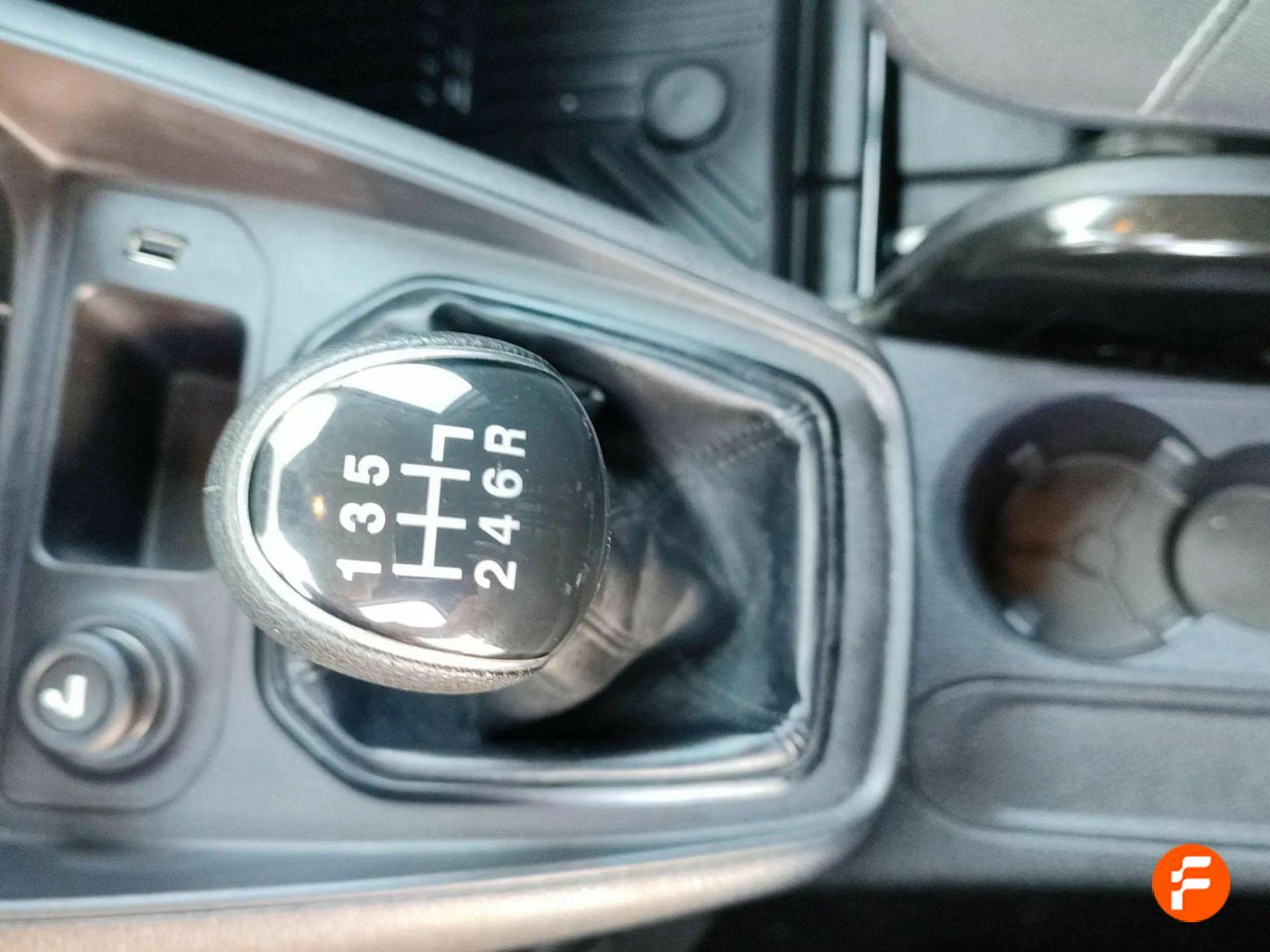 Foto Ford Transit  Courier 14