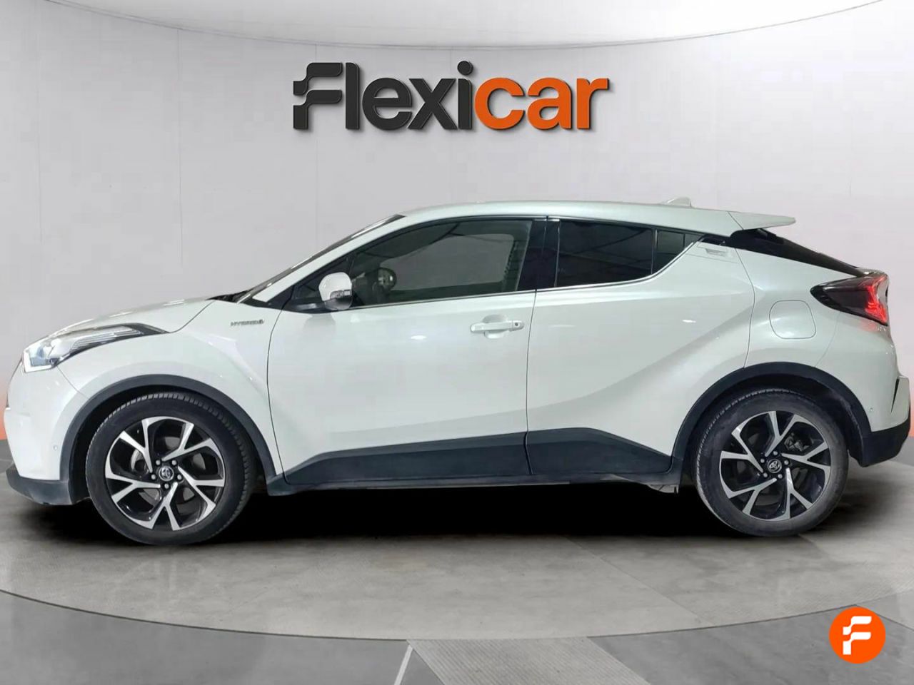 Foto Toyota C-HR 4