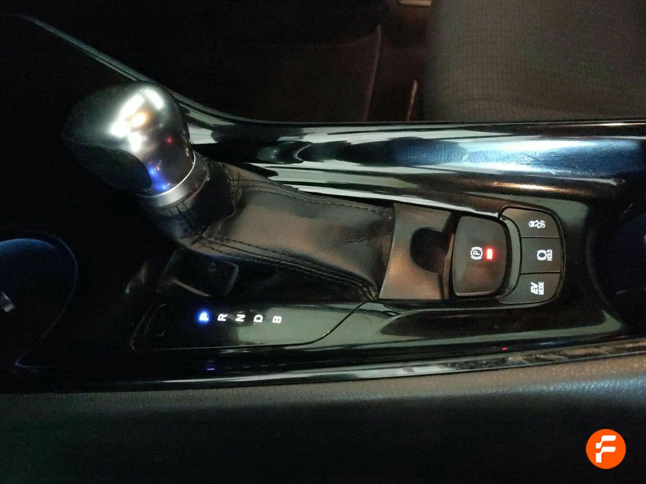 Foto Toyota C-HR 20