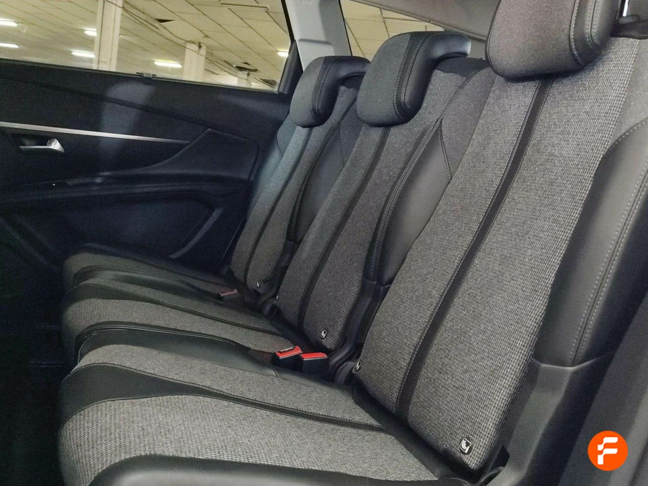 Foto Peugeot 5008 22