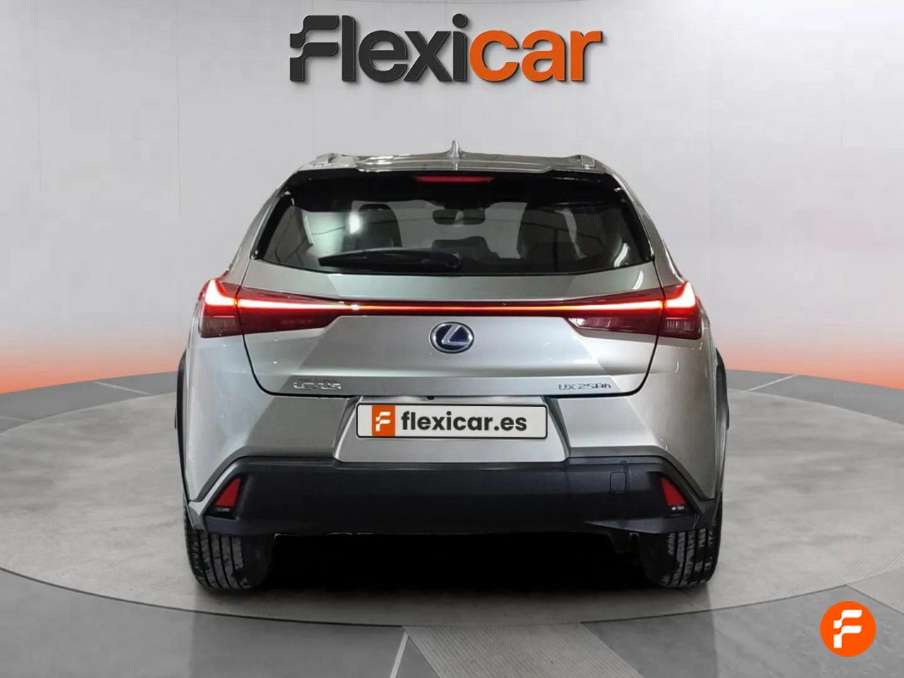 Foto Lexus UX 4