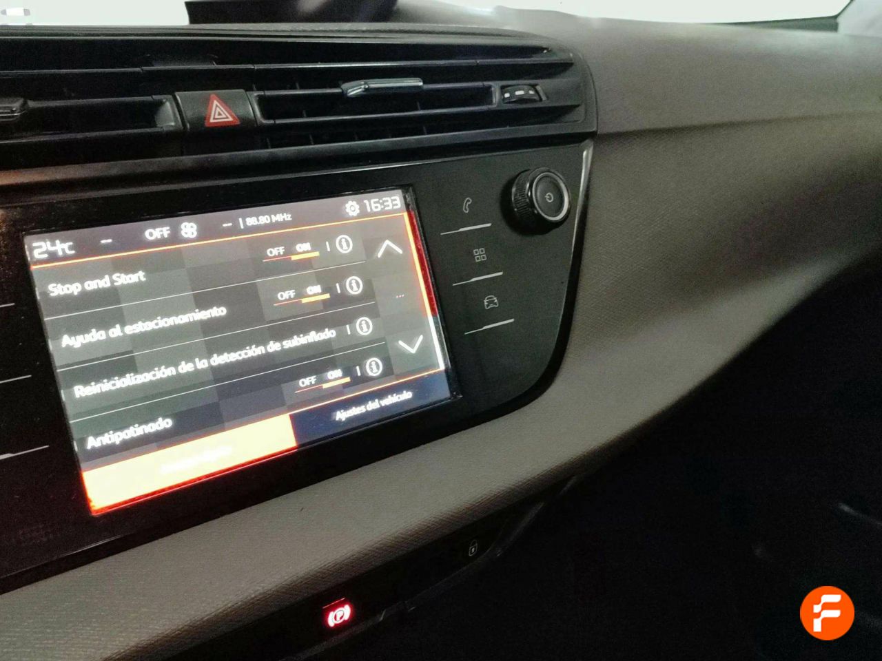 Foto Citroën C4 Spacetourer 13