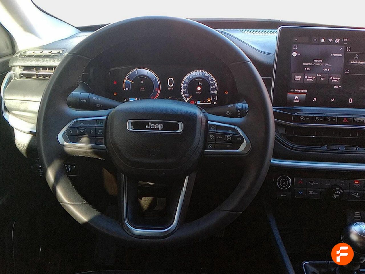 Foto Jeep Compass 12