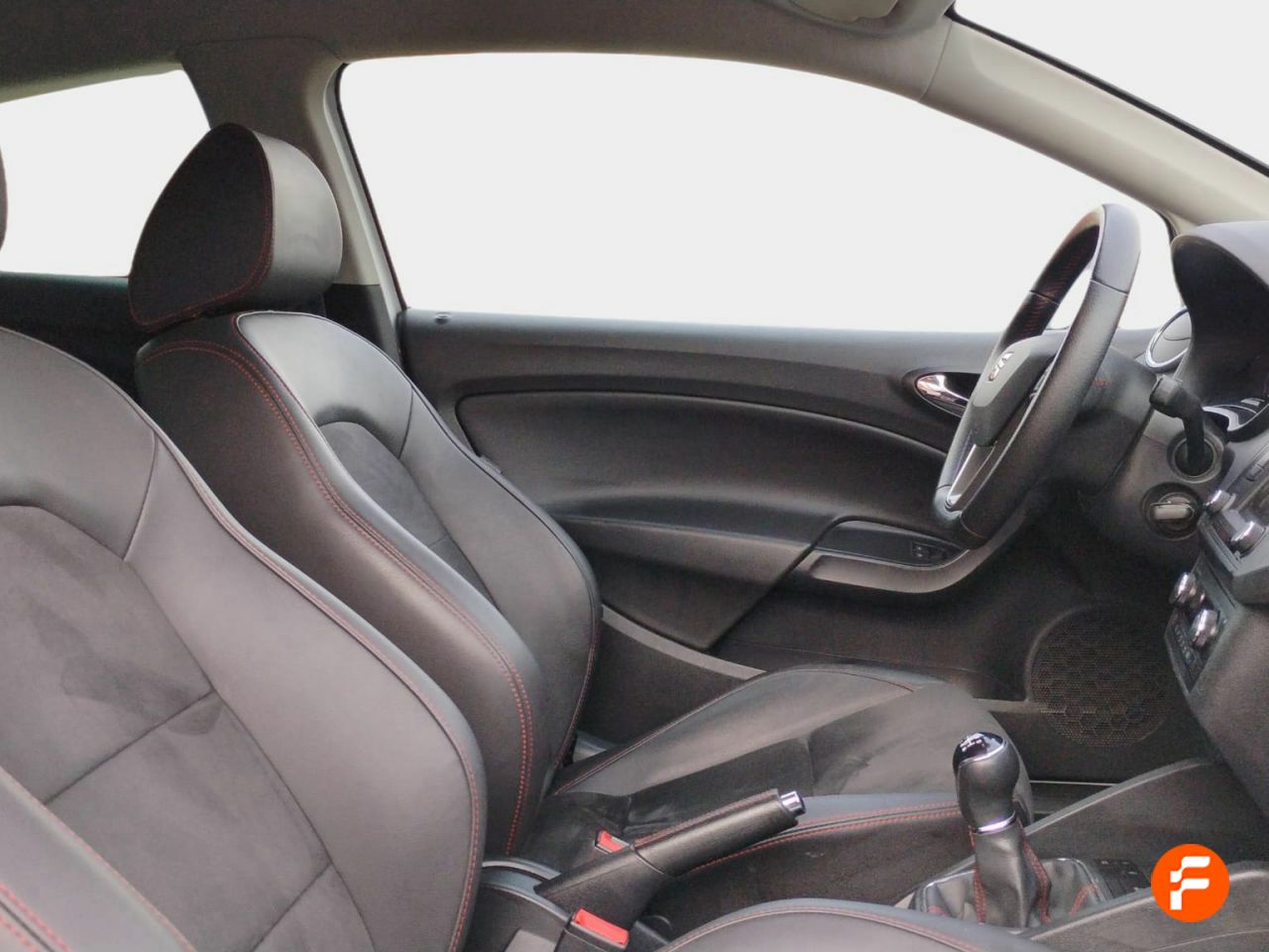 Foto Seat Ibiza 10