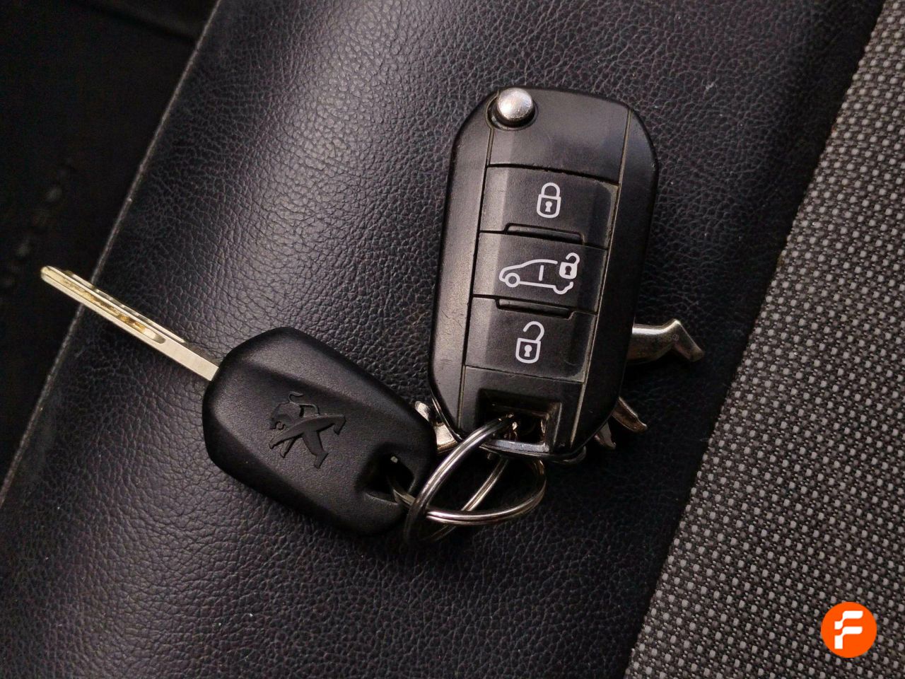 Foto Peugeot Expert 24