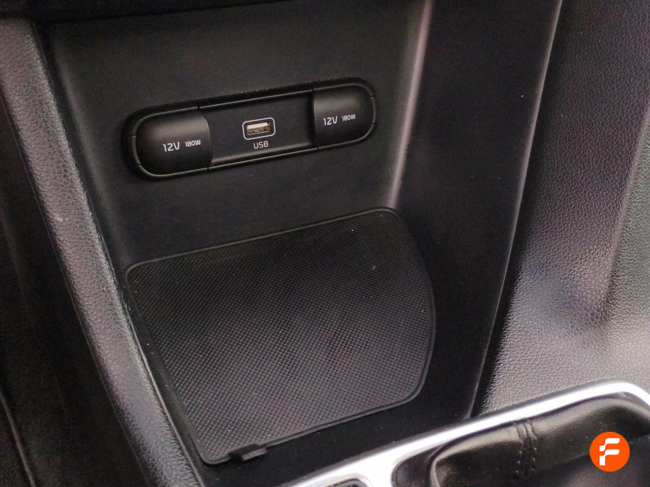 Foto Kia Sportage 30