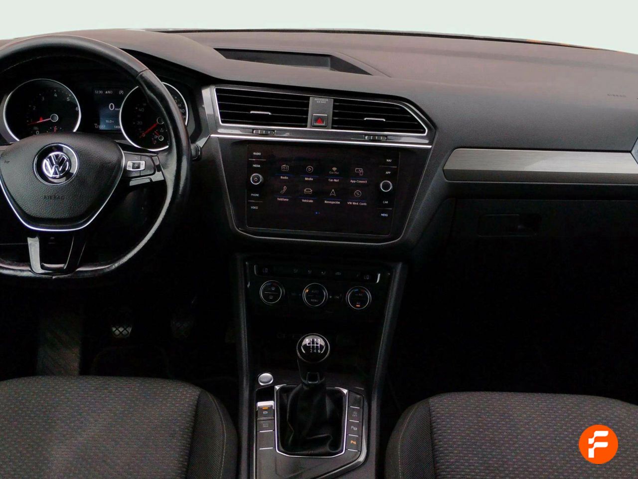 Foto Volkswagen Tiguan 16
