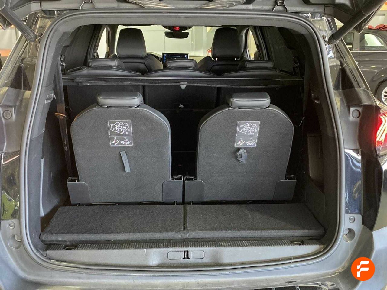Foto Peugeot 5008 10