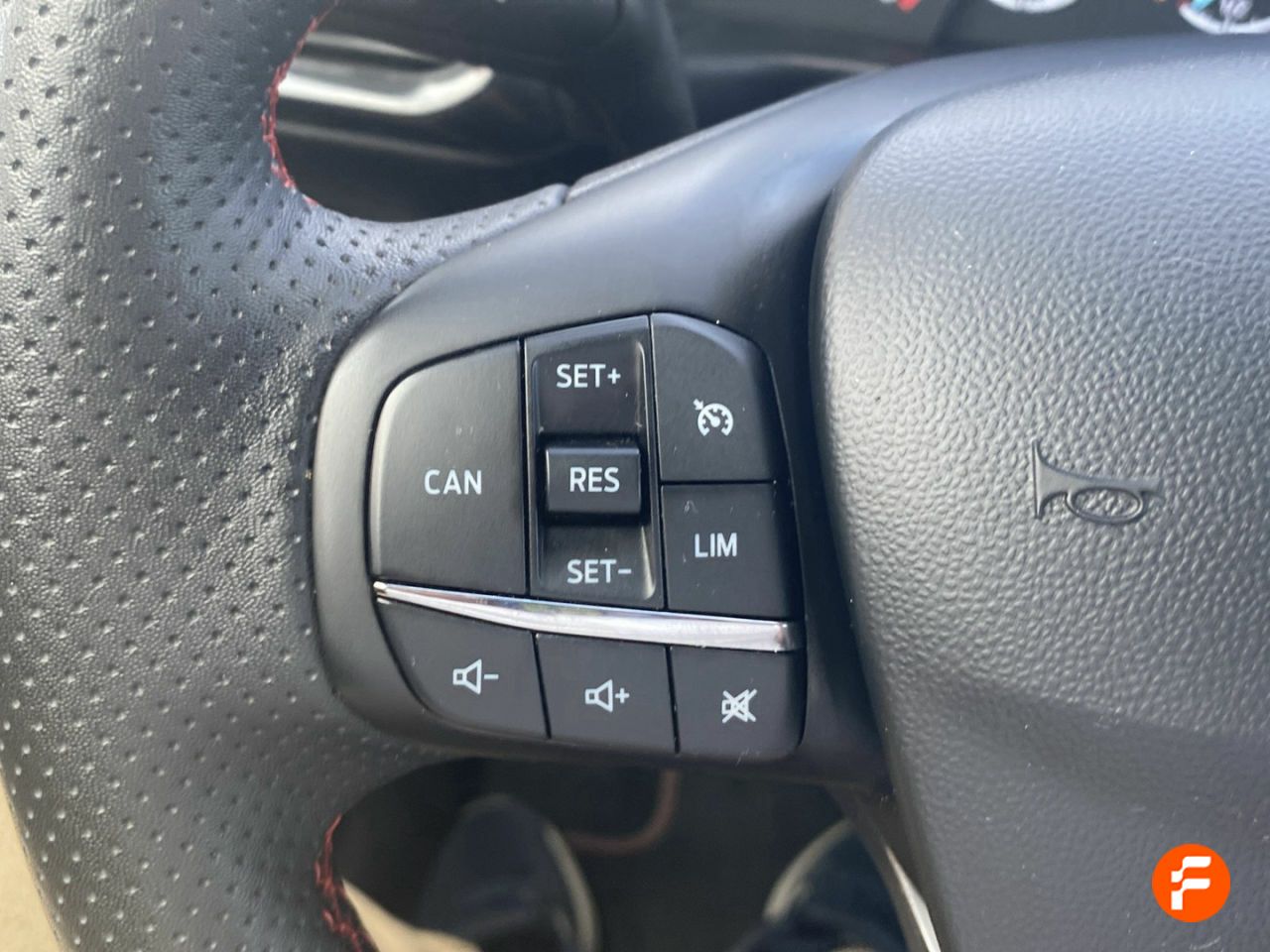 Foto Ford Fiesta 16