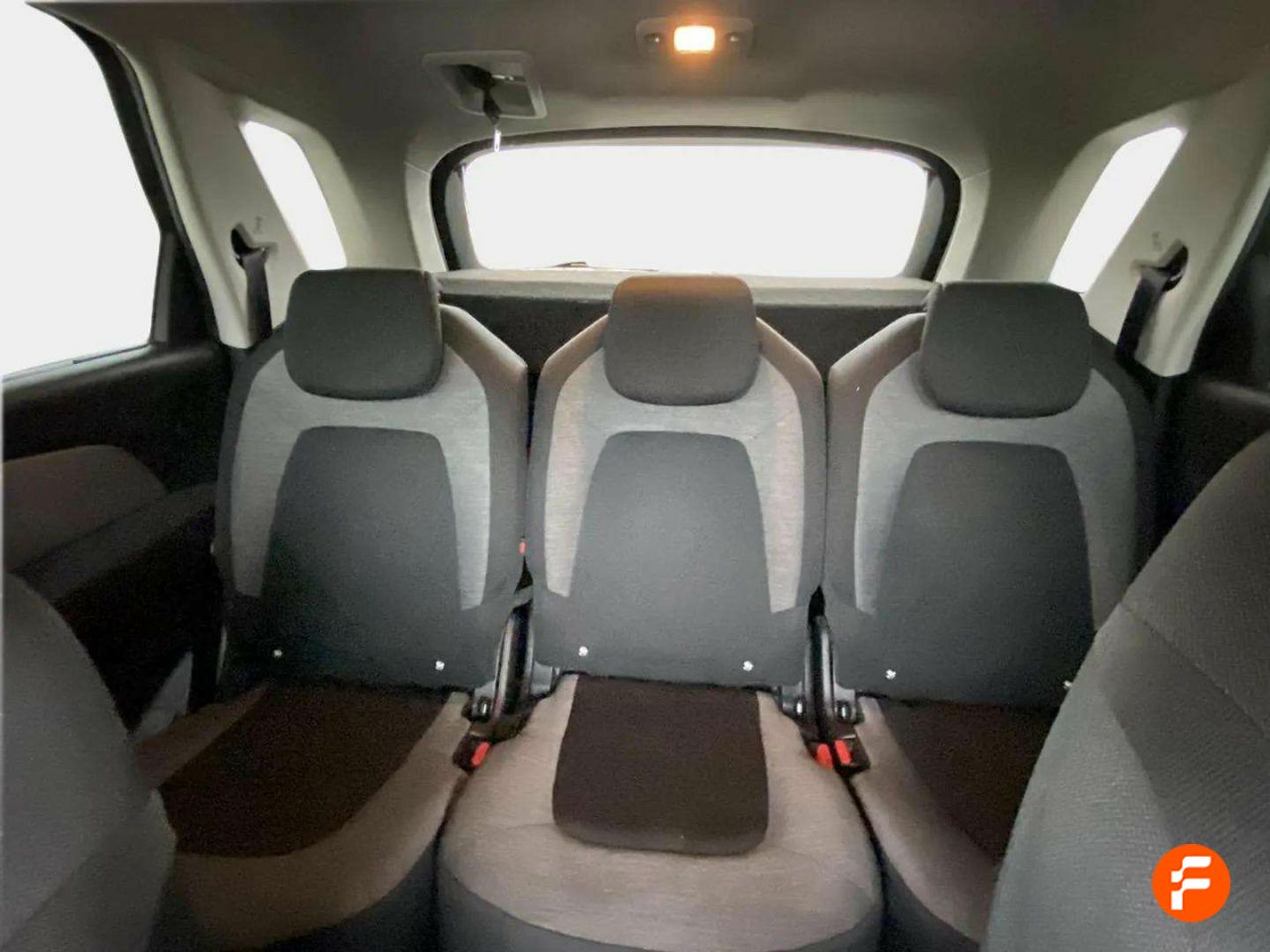 Foto Citroën C4 Picasso 18