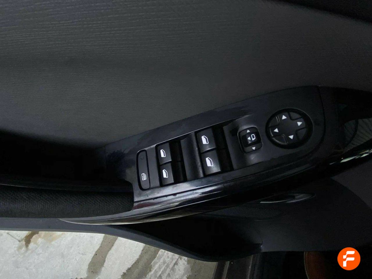 Foto Citroën C4 Picasso 19