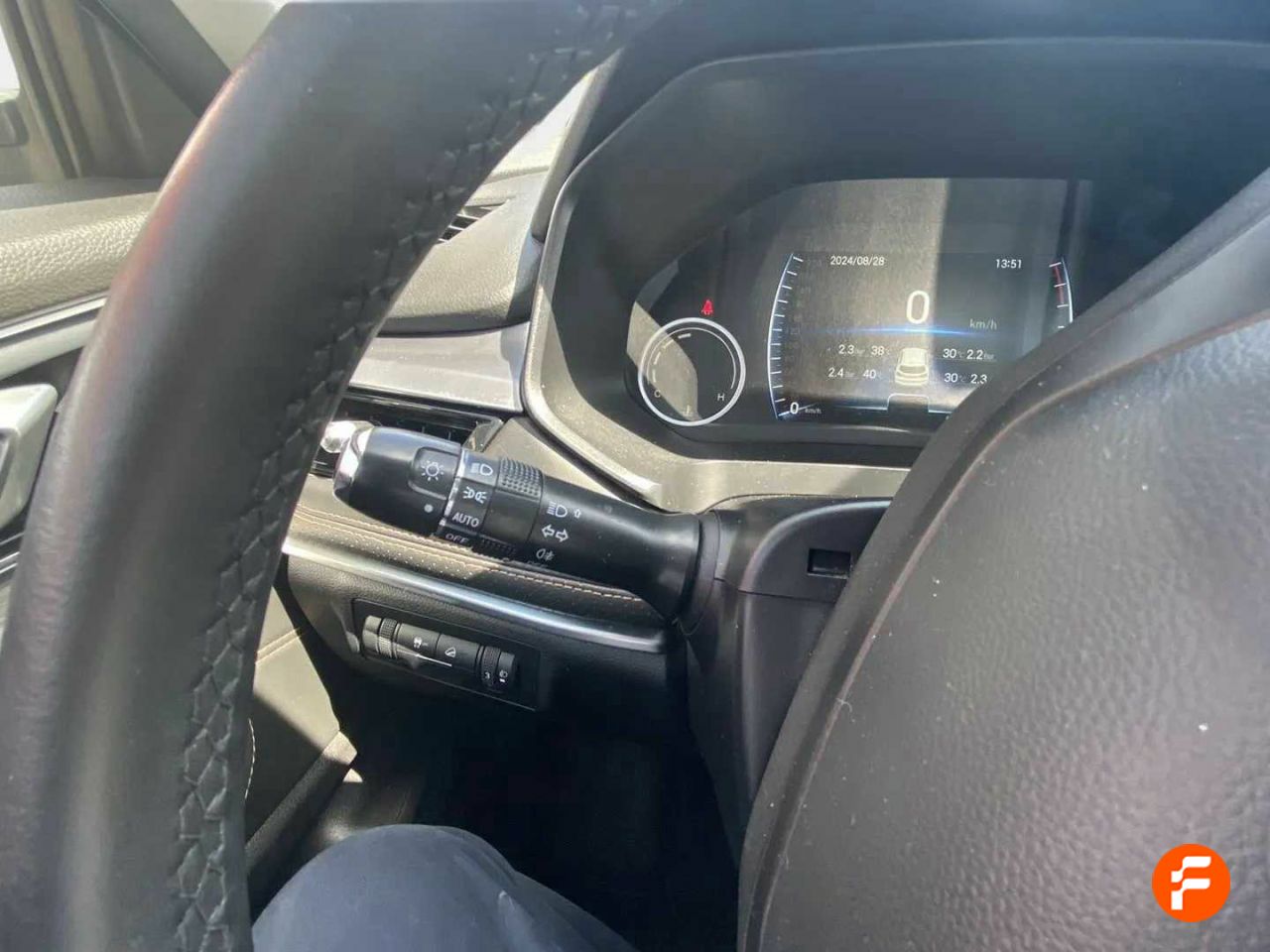 Foto DR Automobiles DR5 16
