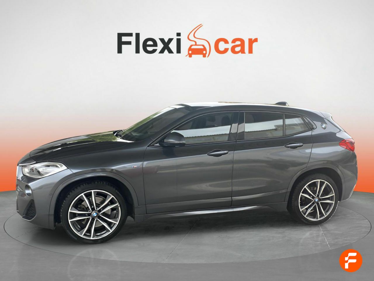 Foto BMW X2 4