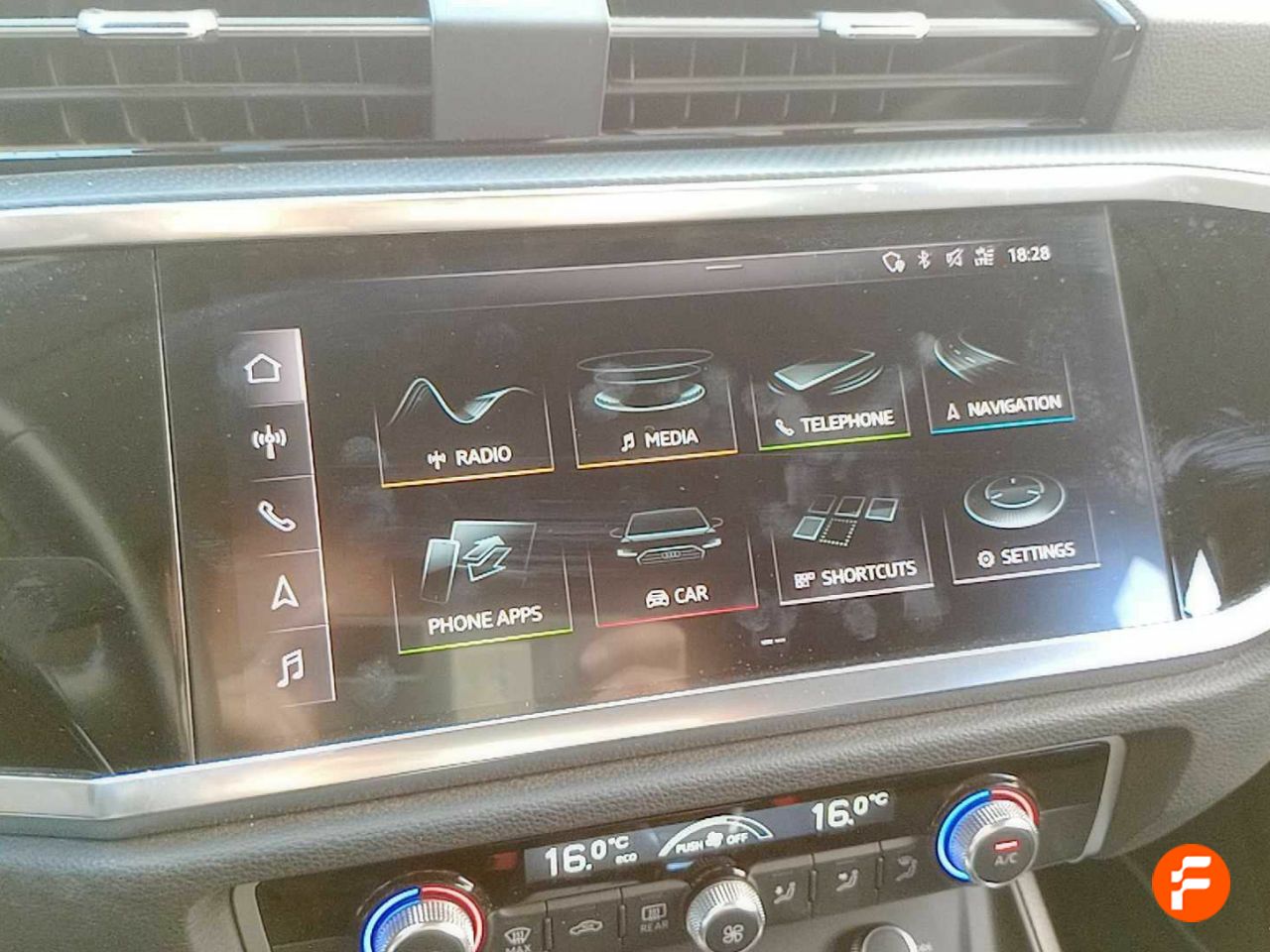 Foto Audi Q3 25