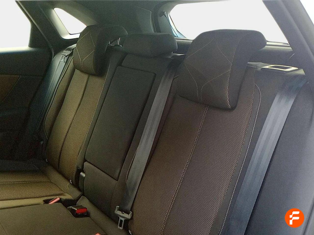 Foto DS Automobiles DS 7 12