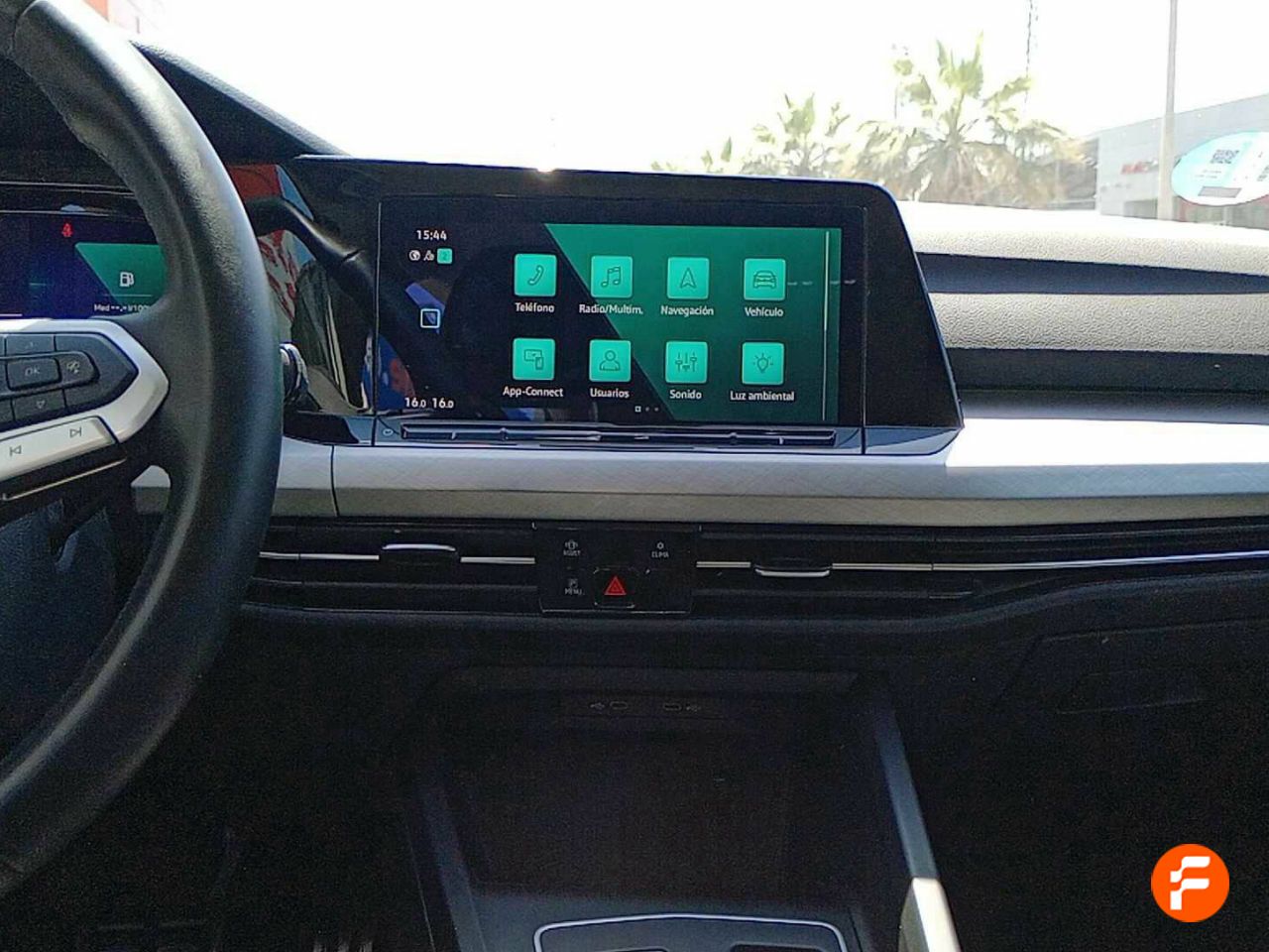 Foto Volkswagen Golf 9