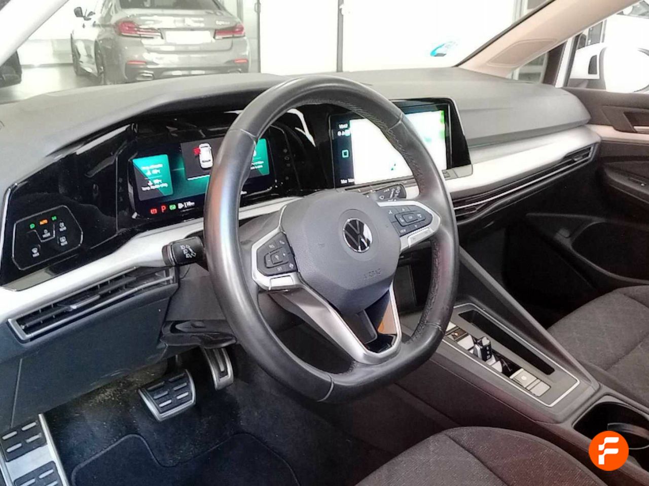 Foto Volkswagen Golf 24