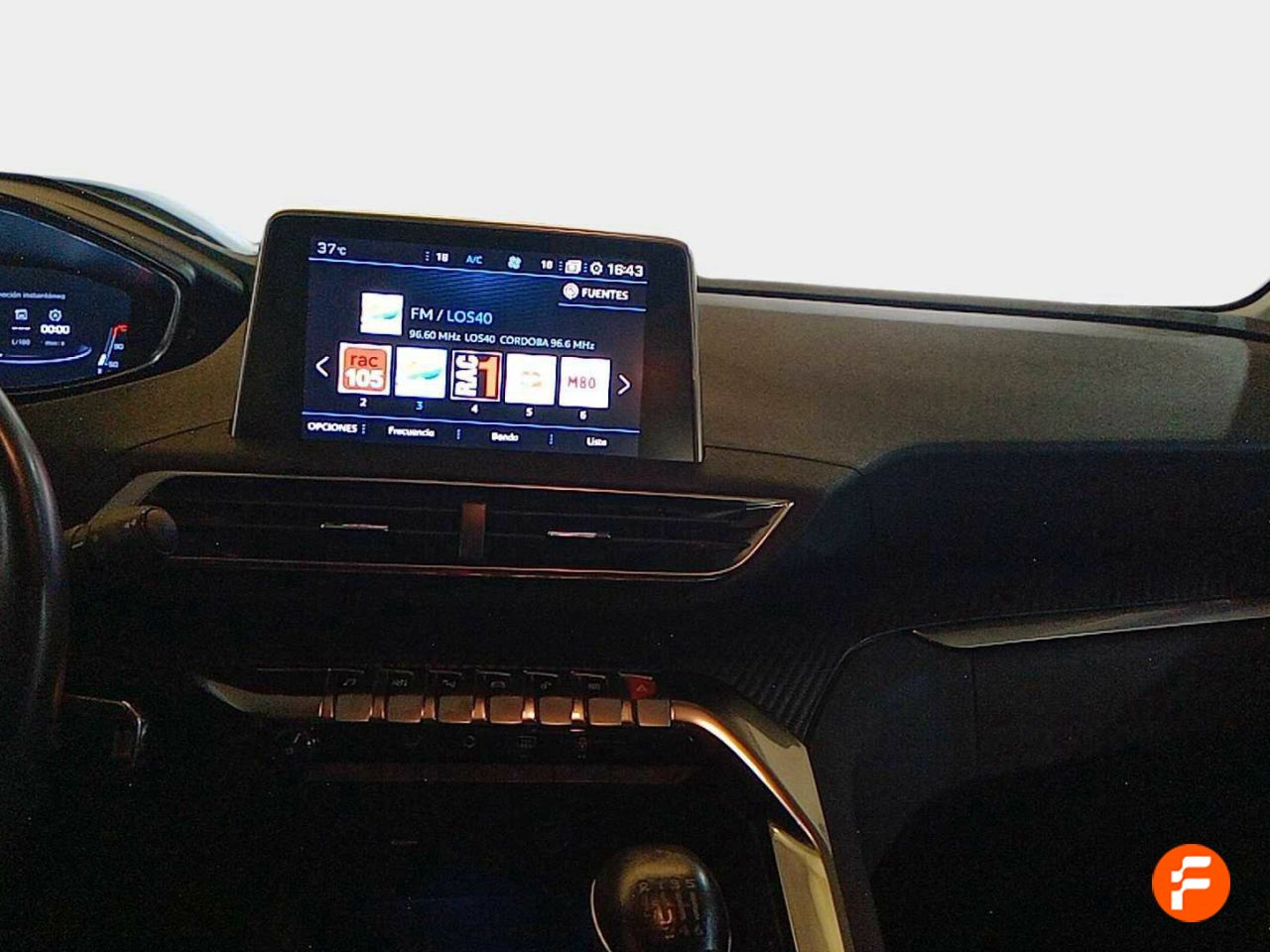 Foto Peugeot 3008 9