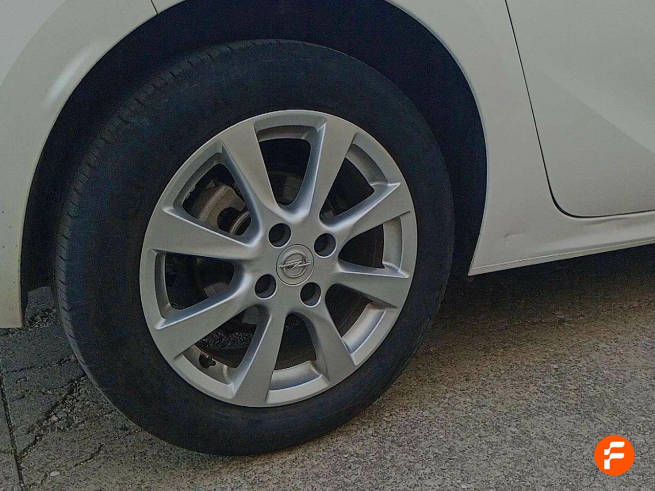 Foto Opel Corsa 14