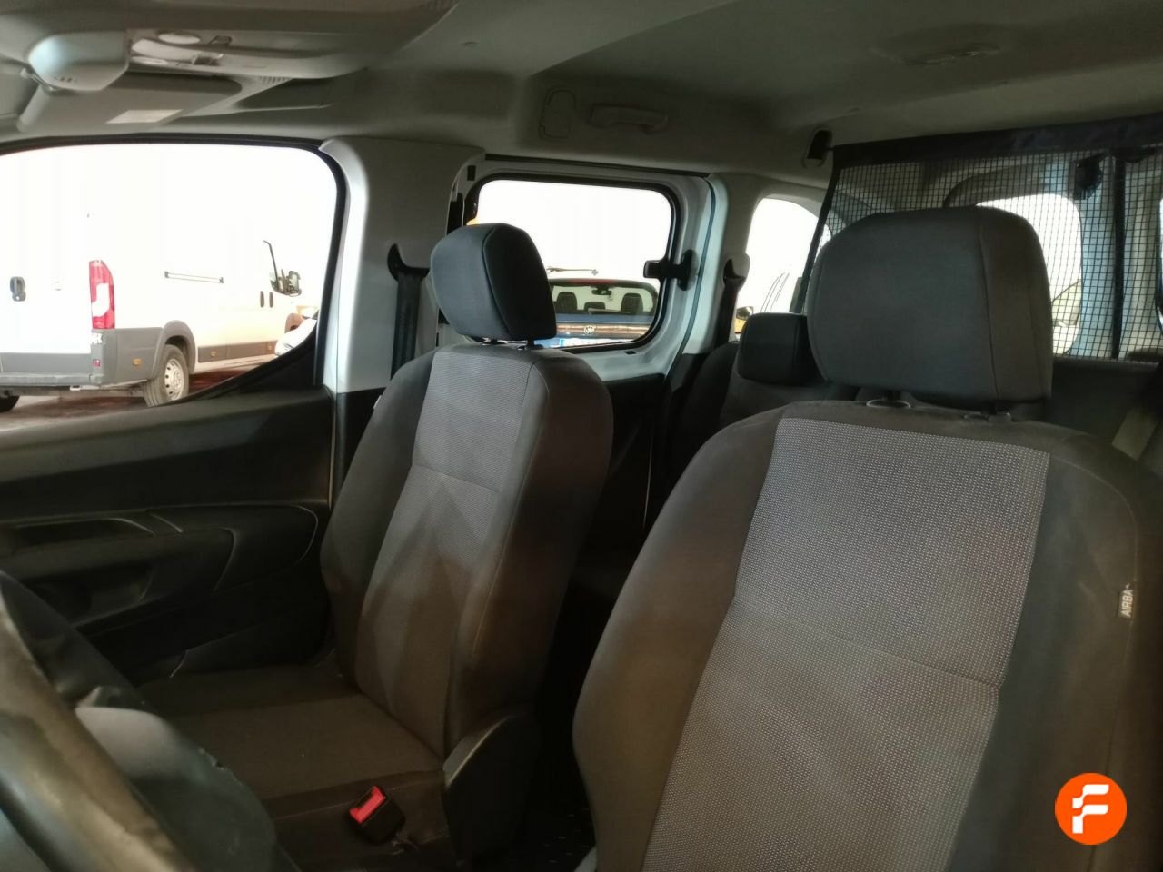 Foto Peugeot Rifter 17