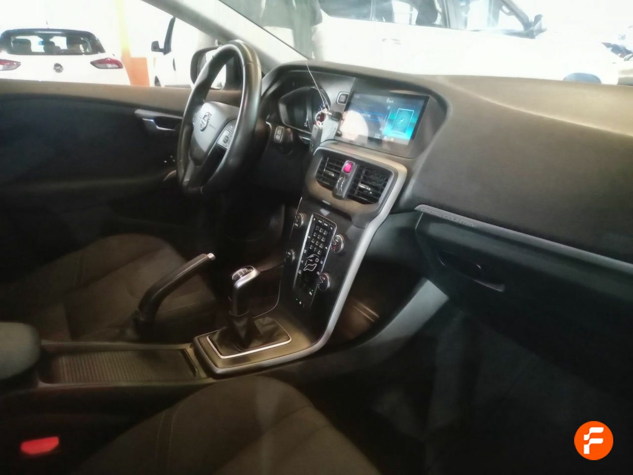Foto Volvo V40 12