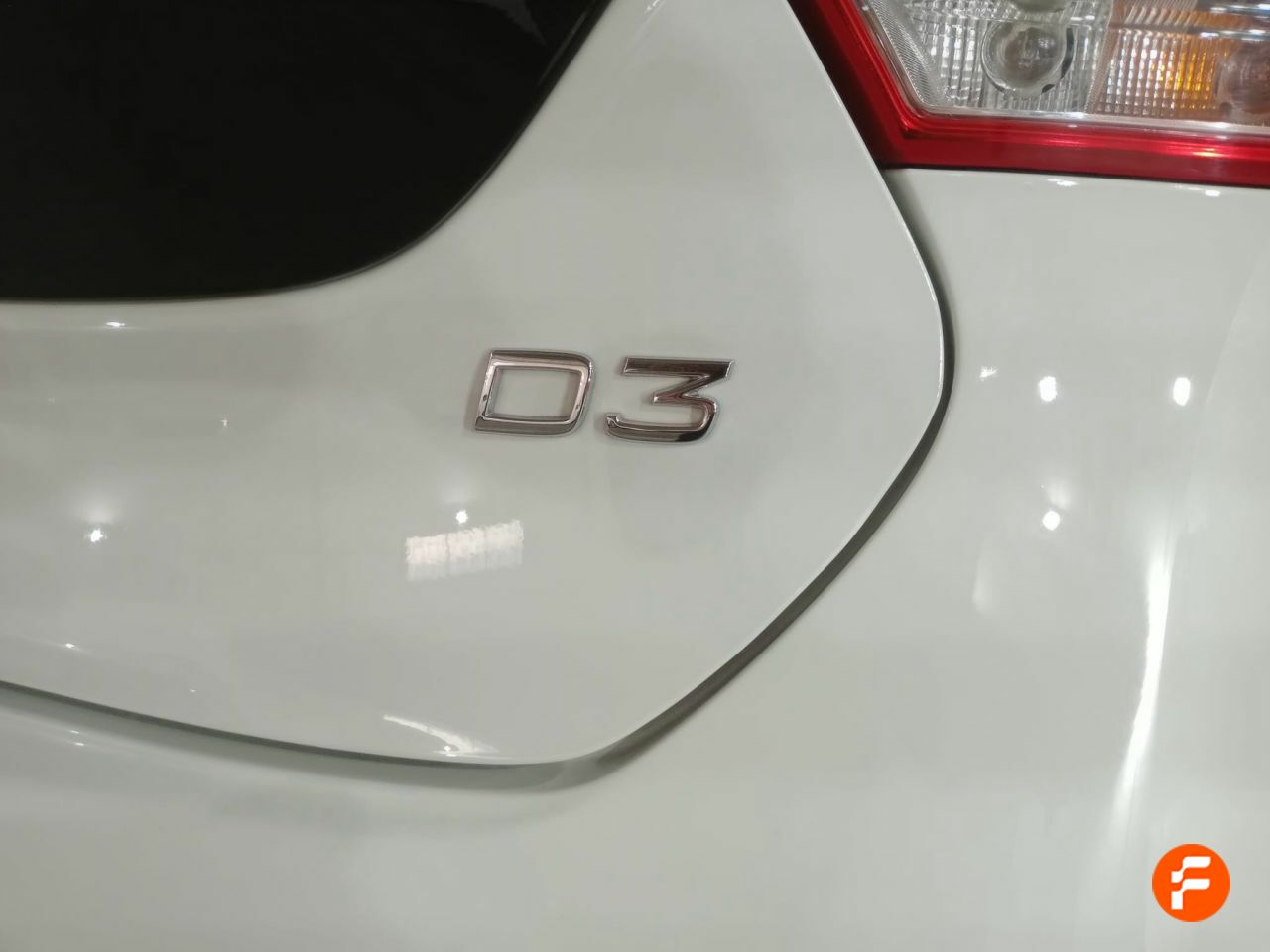 Foto Volvo V40 14