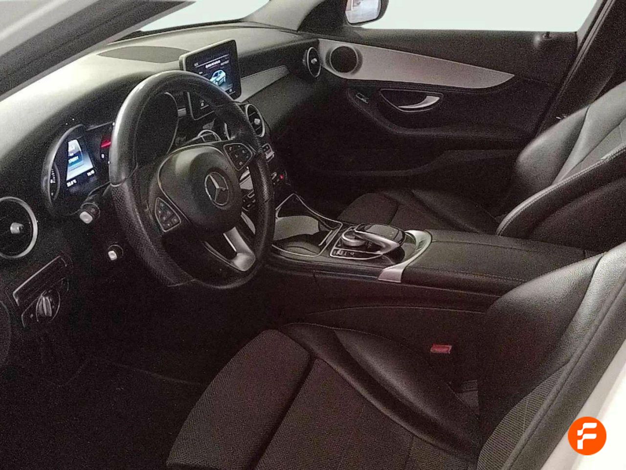 Foto Mercedes-Benz Clase C 12