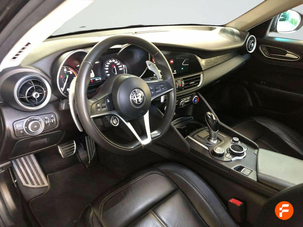Foto Alfa Romeo Giulia 12