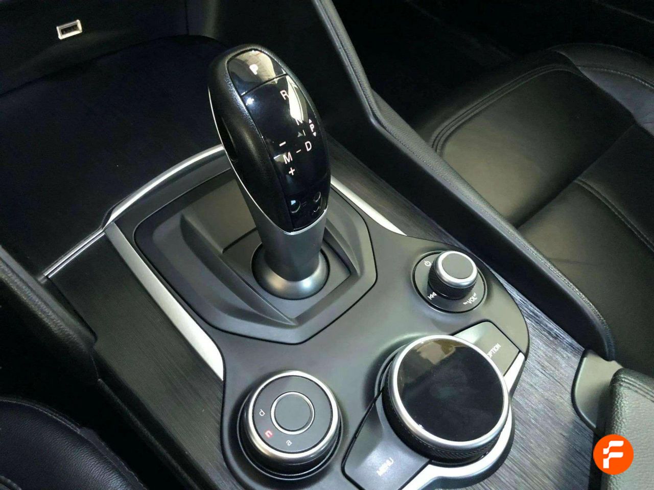 Foto Alfa Romeo Giulia 13