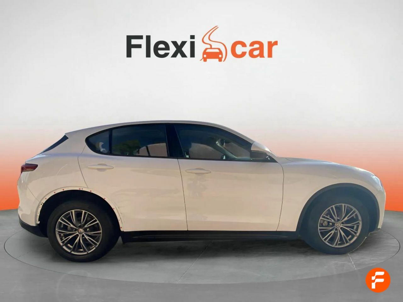 Foto Alfa Romeo Stelvio 8