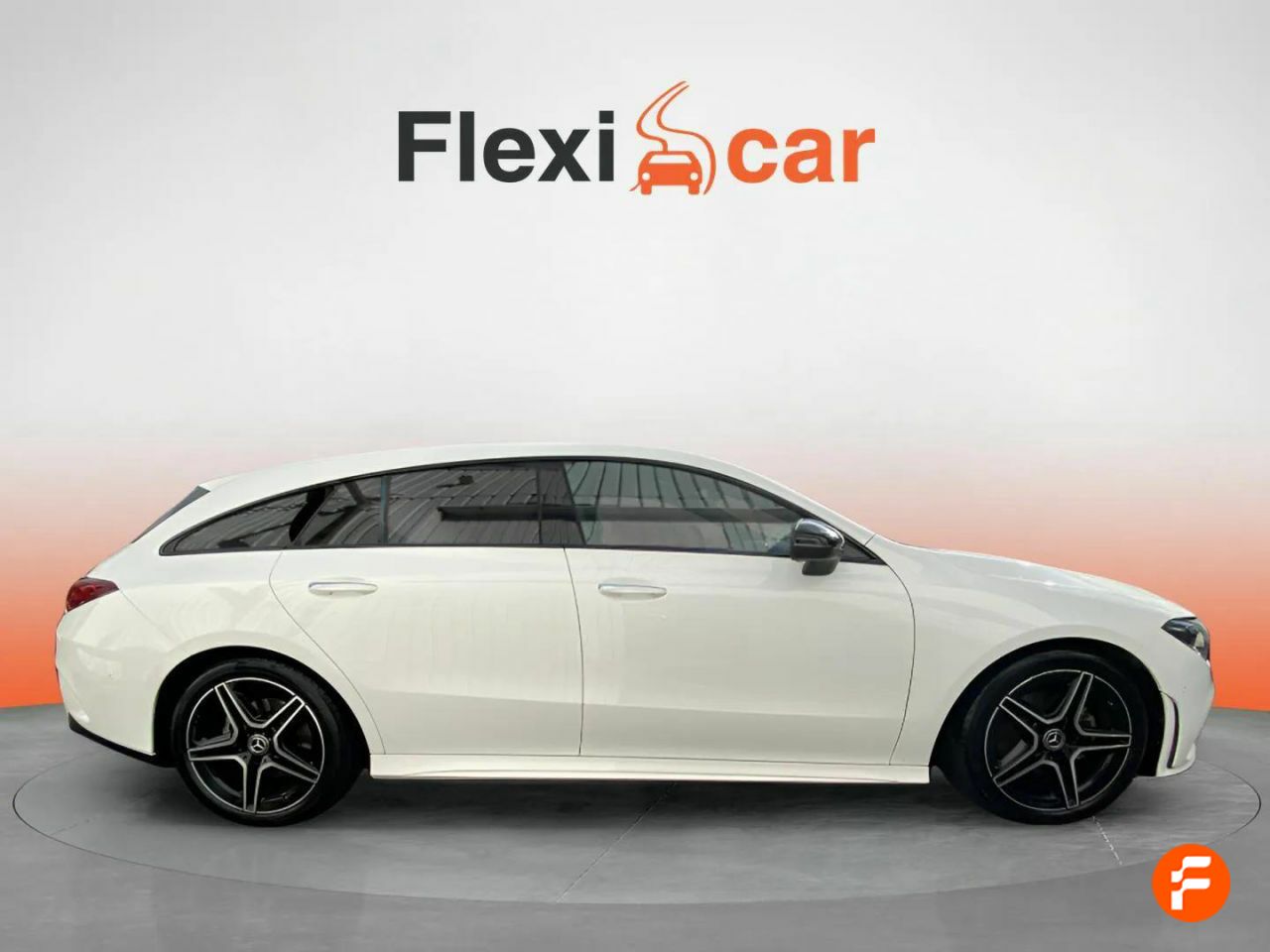 Foto Mercedes-Benz Clase CLA 5