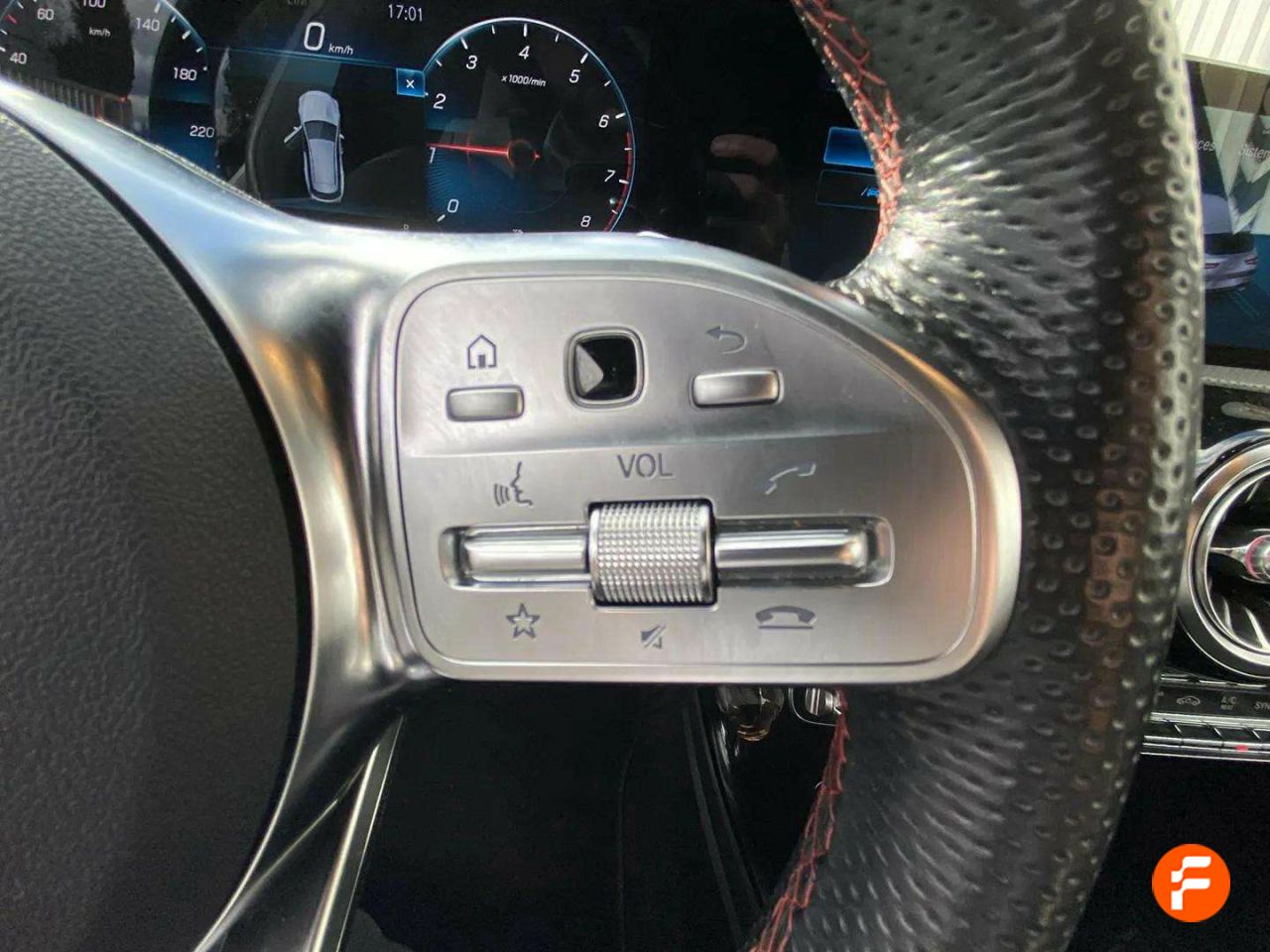 Foto Mercedes-Benz Clase CLA 17