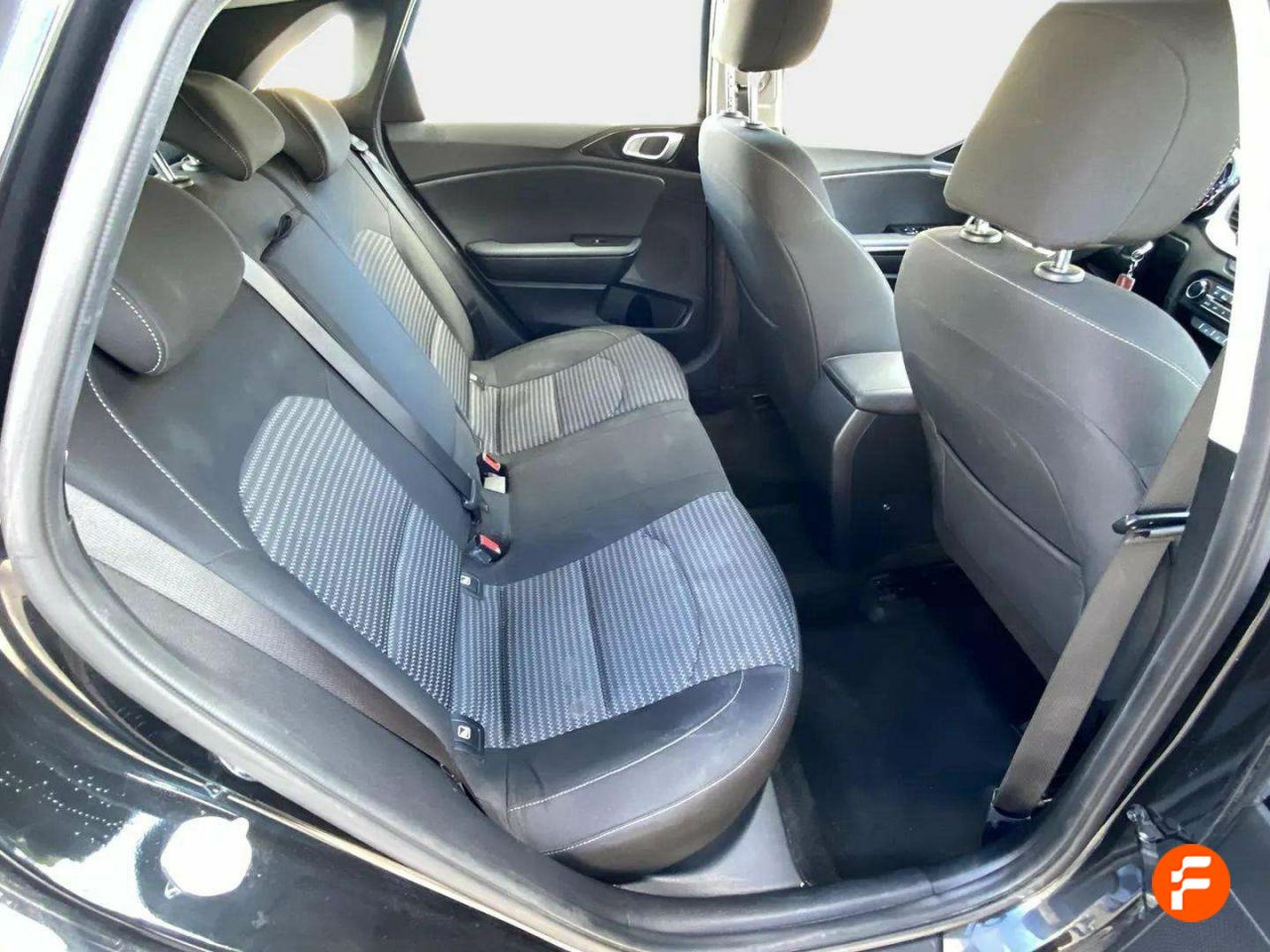 Foto Kia Ceed 15