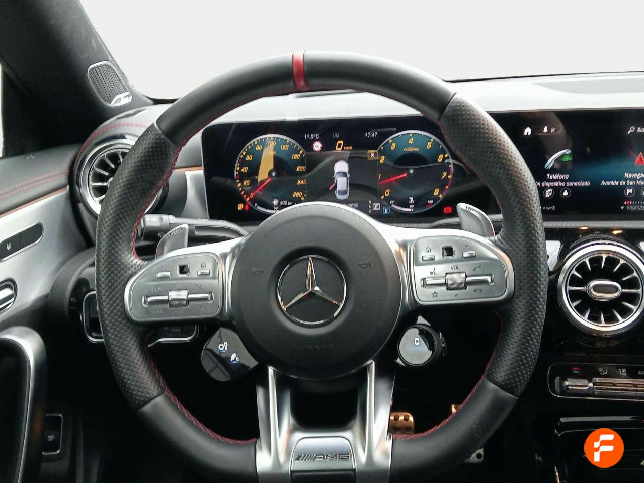 Foto Mercedes-Benz Clase CLA 12