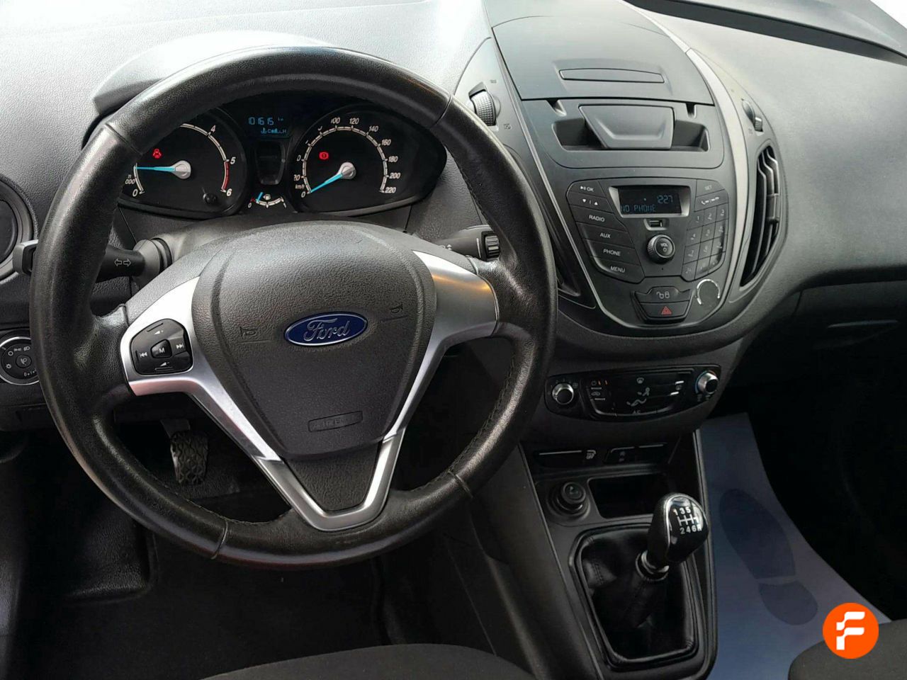 Foto Ford Transit  Courier 9