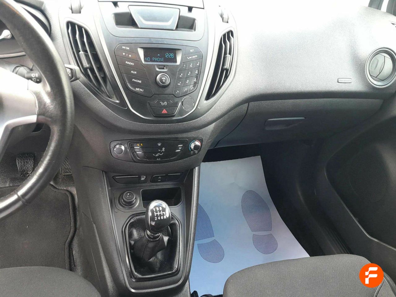 Foto Ford Transit  Courier 10