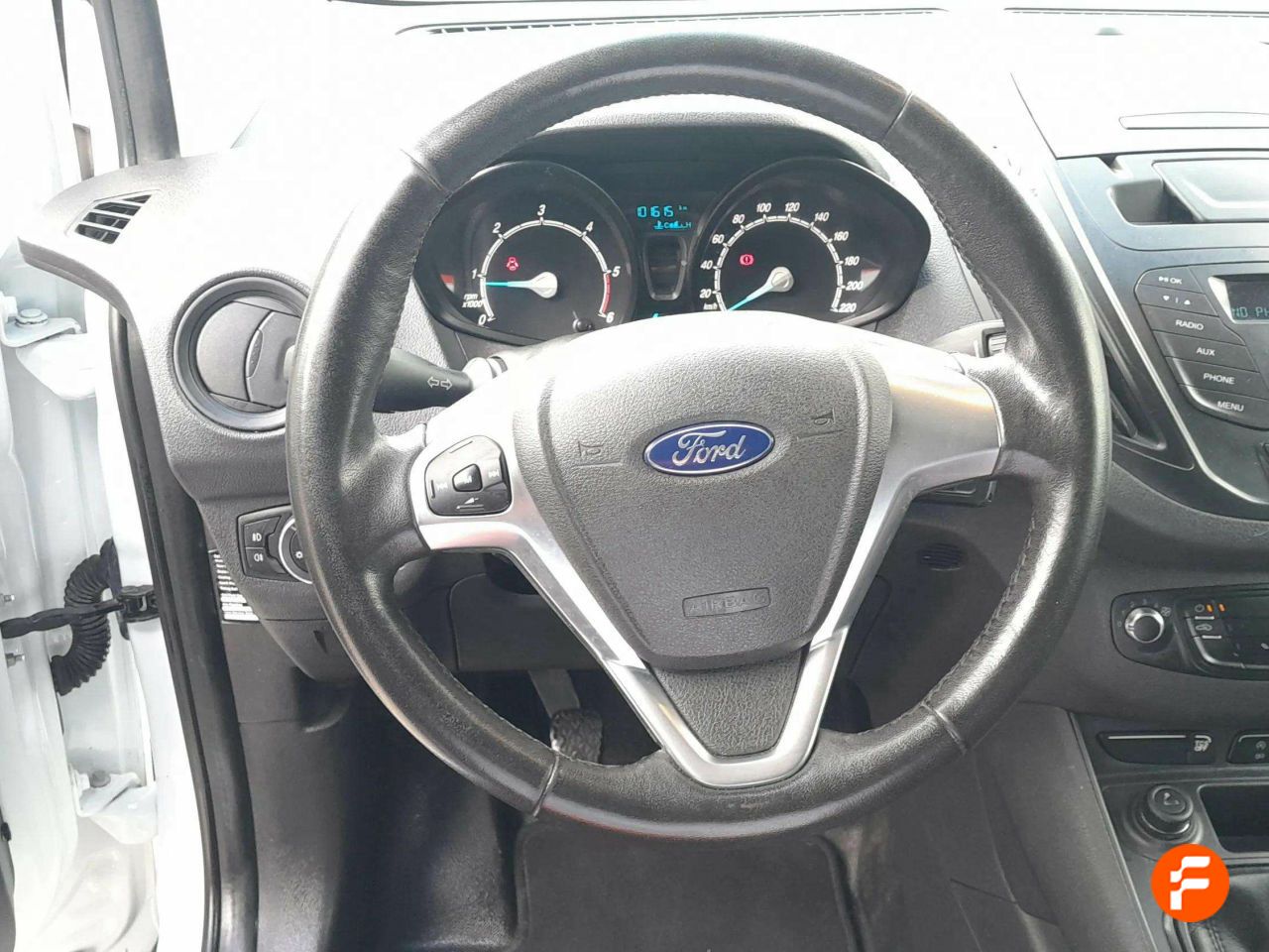 Foto Ford Transit  Courier 11