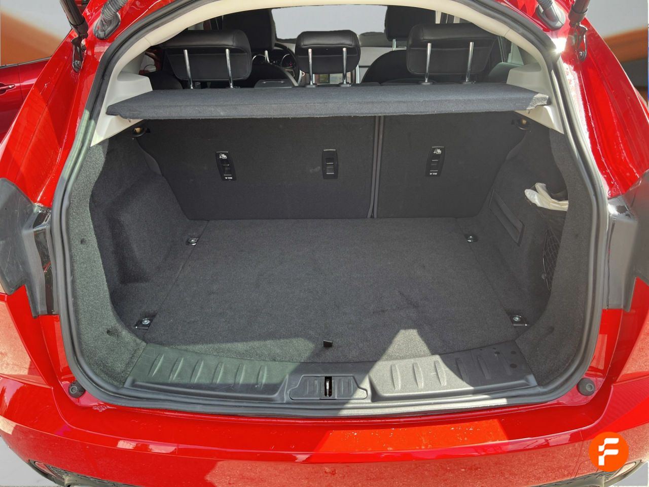 Foto Jaguar E-Pace 18