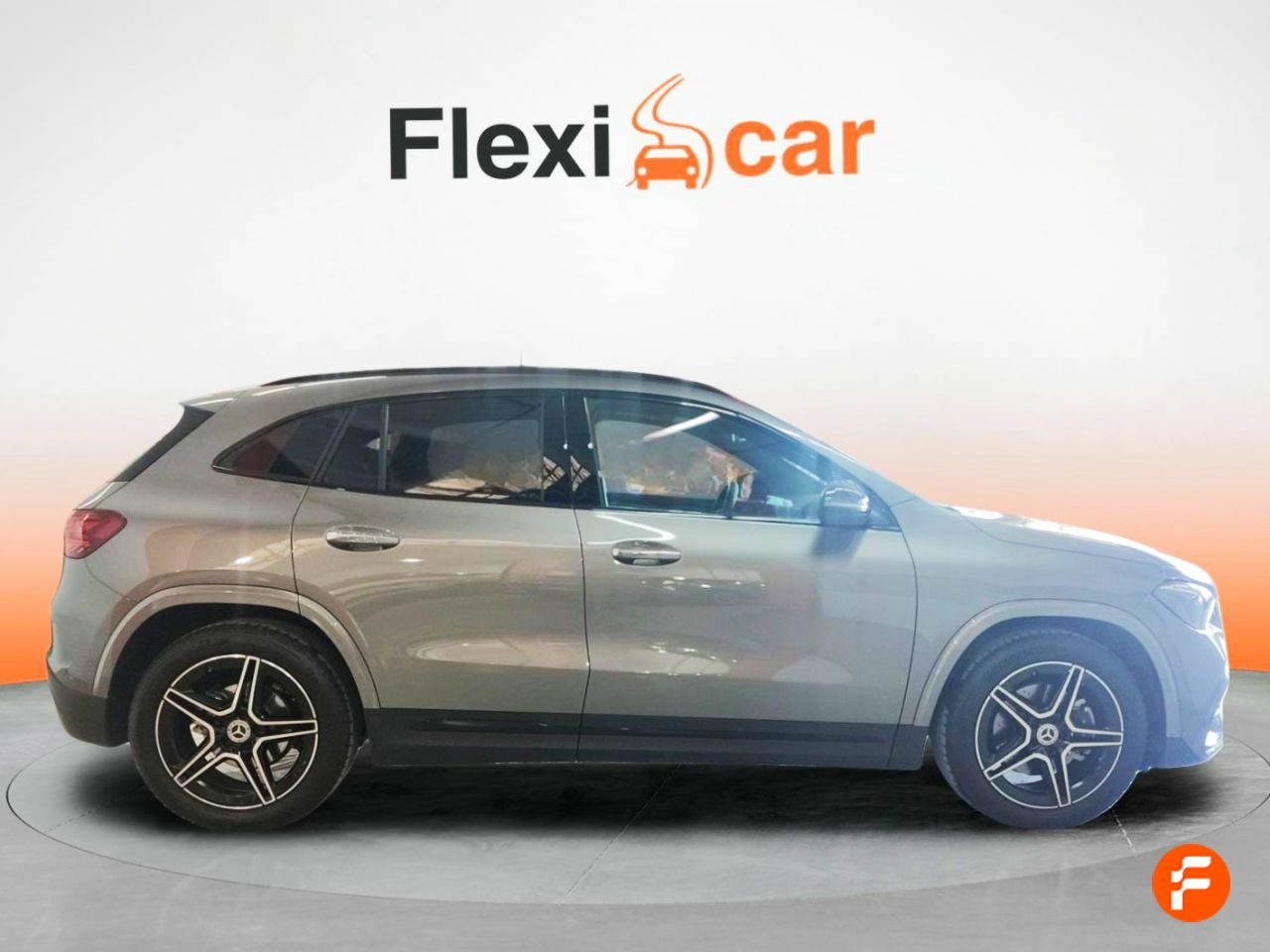 Foto Mercedes-Benz Clase GLA 12