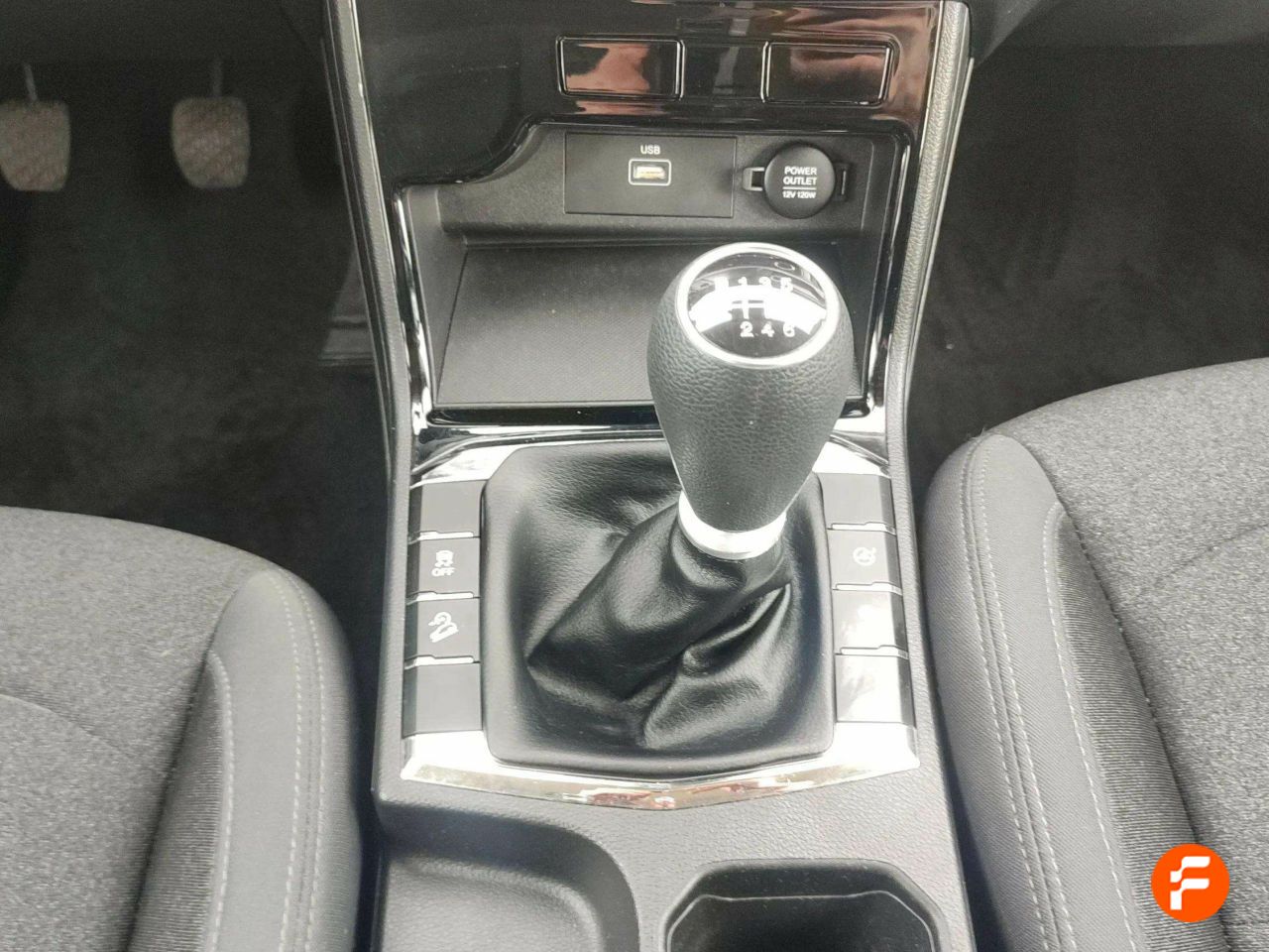 Foto SsangYong Korando 18