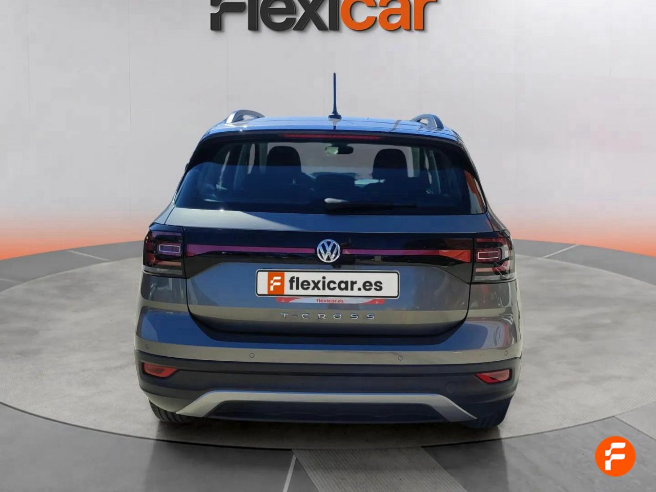 Foto Volkswagen T-Cross 5