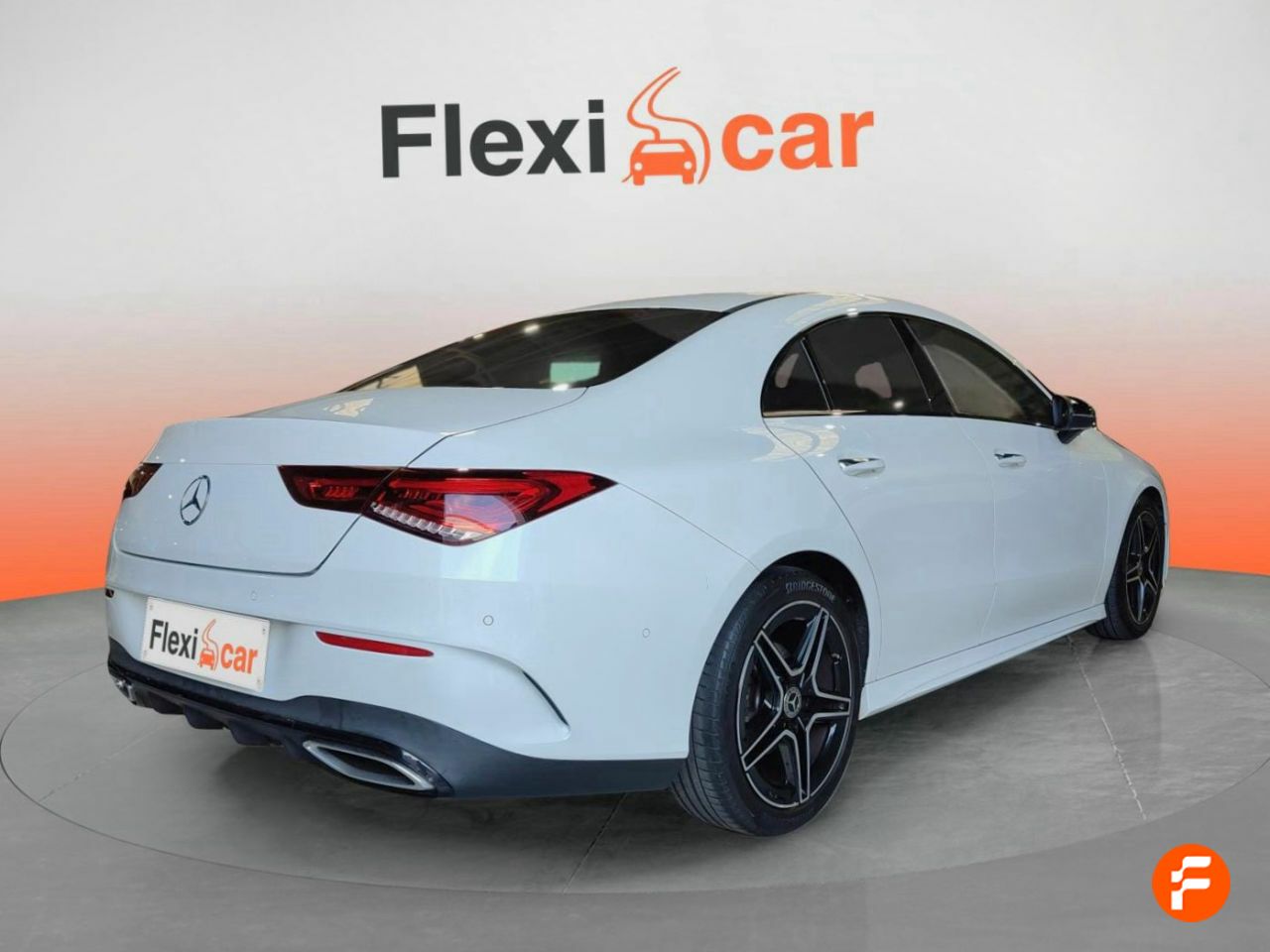 Foto Mercedes-Benz Clase CLA 10