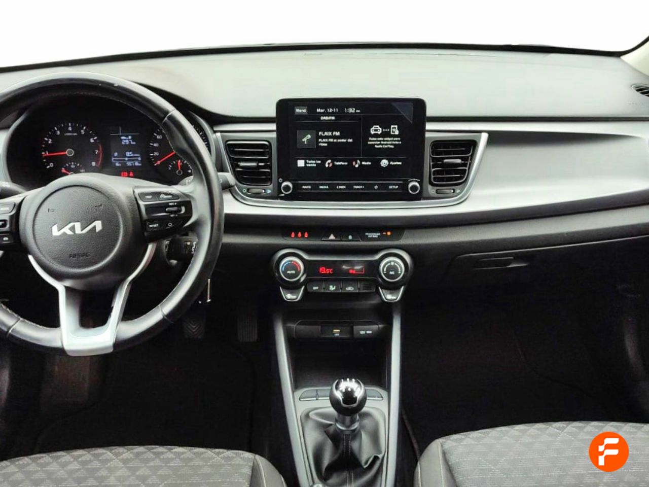 Foto Kia Rio 14