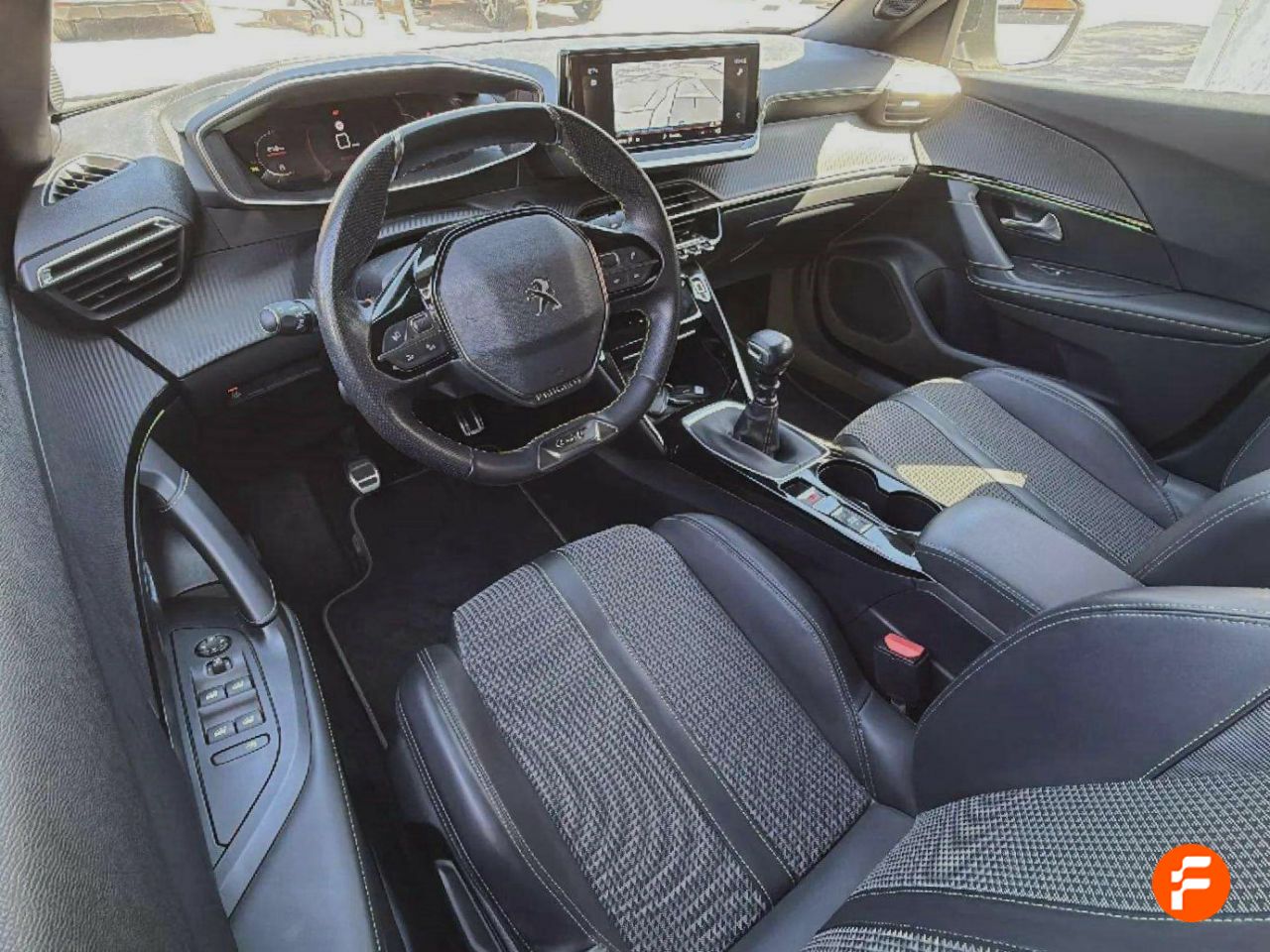 Foto Peugeot 2008 12